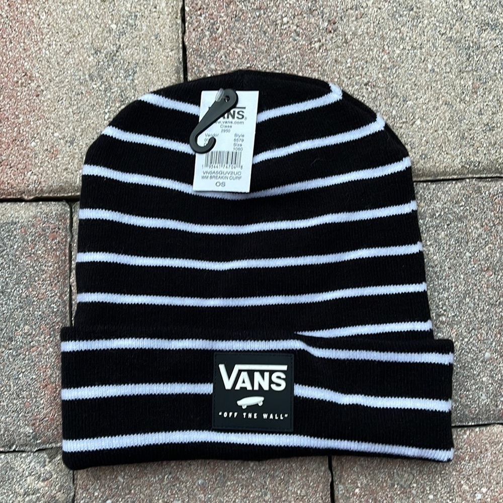 VANS BREAKIN CURFEW KNIT CUFF BEANIE ADULT HAT BLACK WHITE VN0A5GUV2UC 
WOMENS - Picture 8 of 16